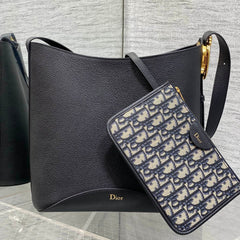 CD Médaillon Bucket Bag 26.5cm Black in Cowhide 155522