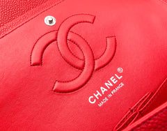 FLAP BAG MEDIUM 25CM RED CAVIAR SILVER HARDWARE