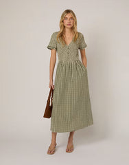 Nobody's Child Eliza v-neck short sleeve midi dress in green gingham