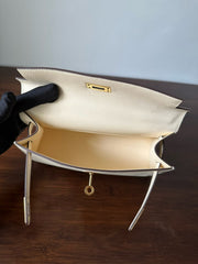 HM KELLY POCHETTE 22CM WHITE BEIGE SWIFT GOLD HARDWARE BEST