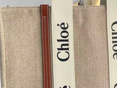 Chloé Woody Small Tote Bag 26cm Khaki Canvas