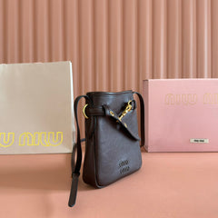 Miu 5NR461 Pouch Coffee Cowhide 285382