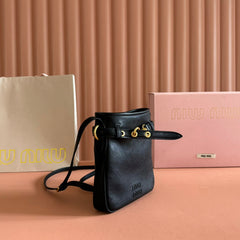 Miu 5NR461 Pouch Black Cowhide 285383