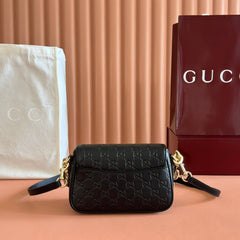GG Emblem Medium Shoulder Bag Black Embossed Cowhide