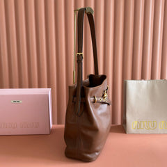 Miu 5BE101 Pouch Brown Cowhide 285393