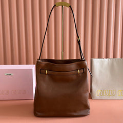 Miu 5BE101 Pouch Brown Cowhide 285393