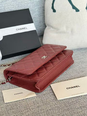 CC Classic WOC 19cm Burgundy Caviar Leather