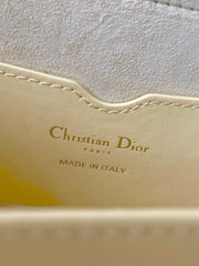 medium cd east west bobby 22cm cream calfskin ghw