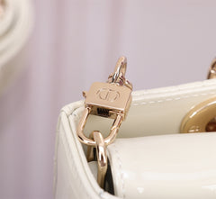 MEDIUM LADY D-JOY 26 WHITE LAMBSKIN