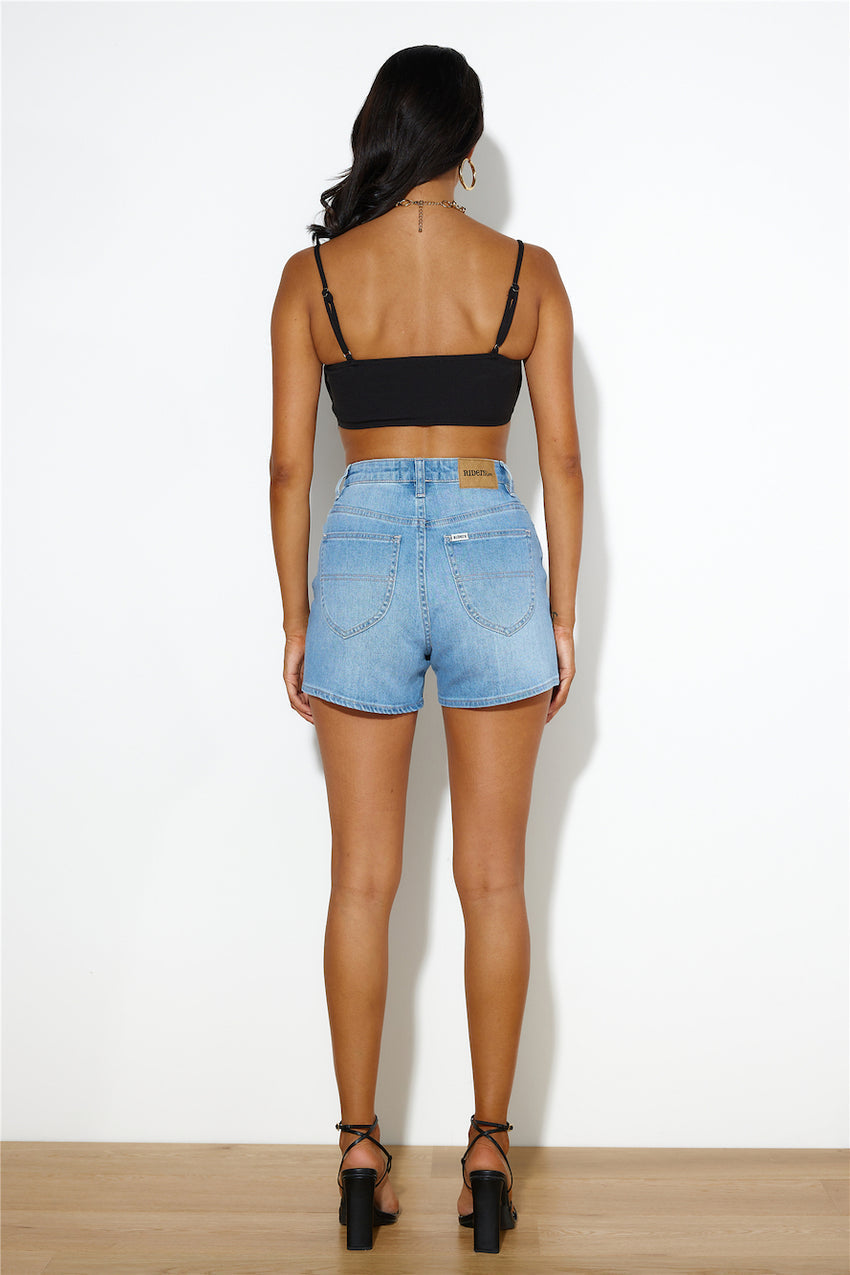 Details Crop Top Black