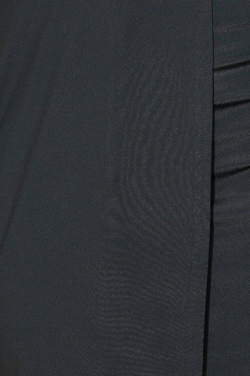 Fit In Everywhere Midi Dress Black