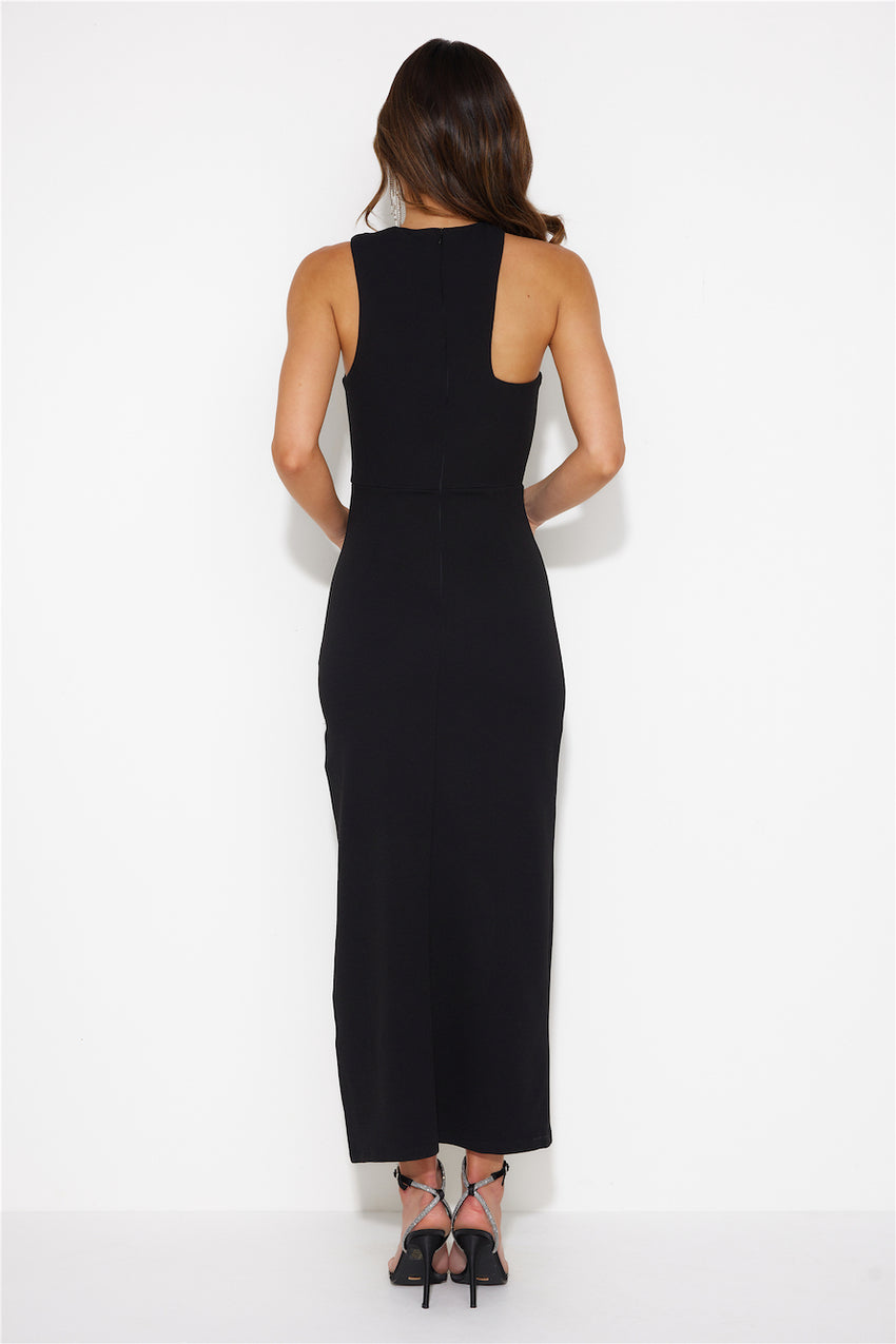 Girl In The Shadow Midi Dress Black