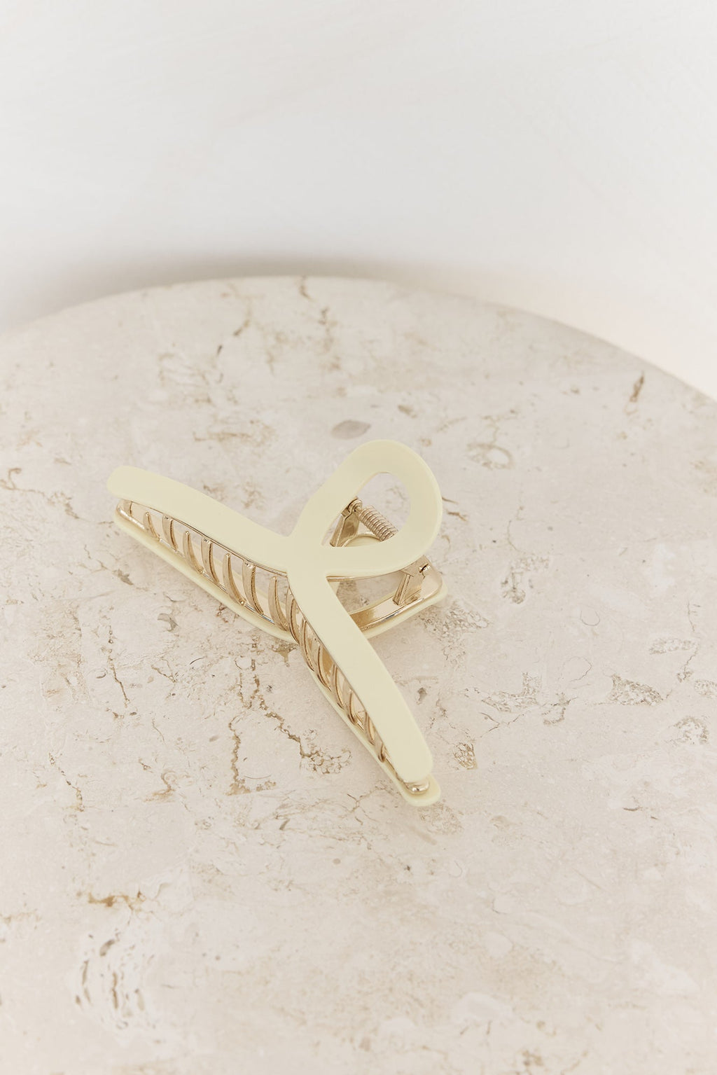 Sun Girl Claw Clip Yellow