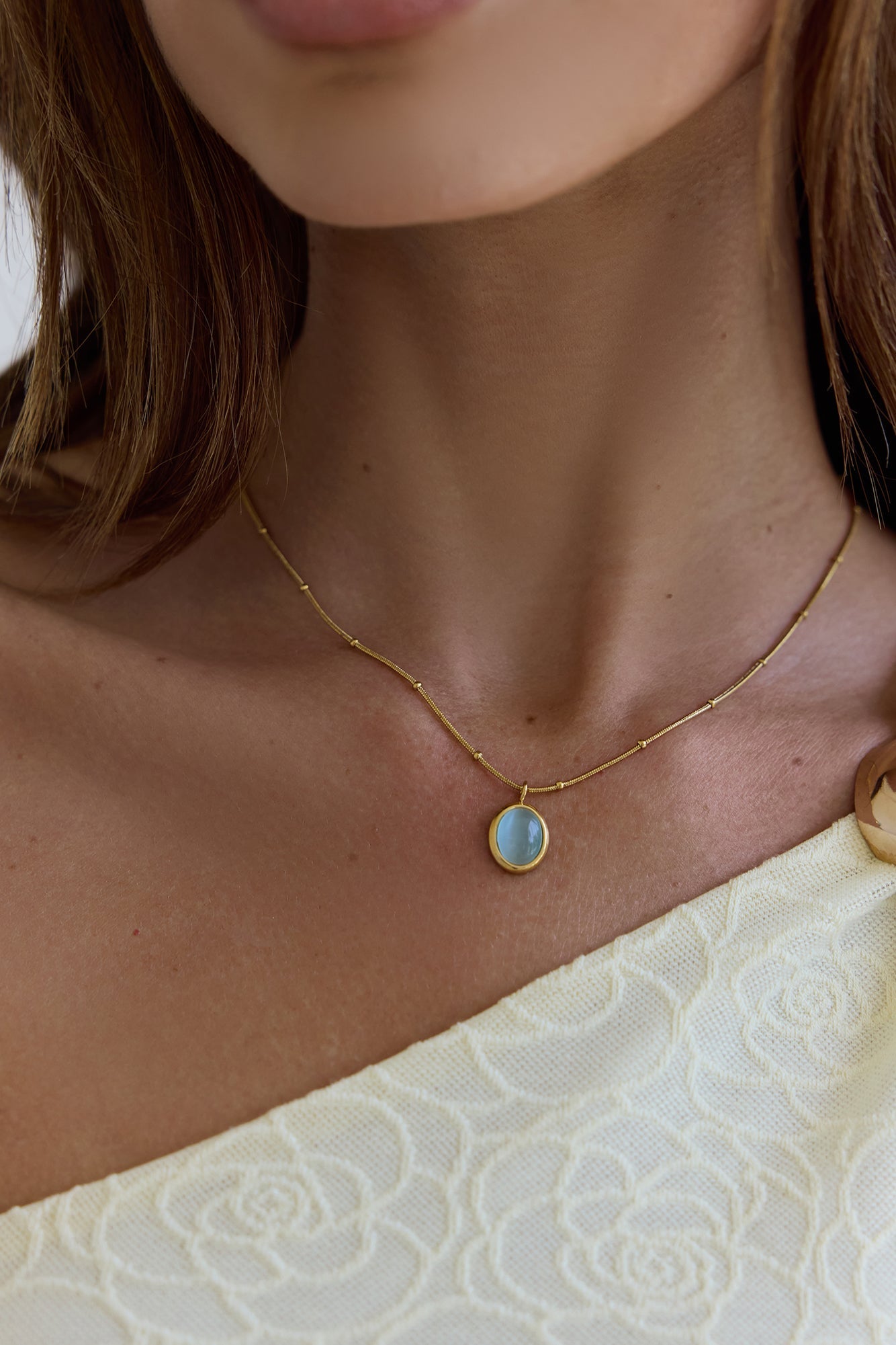 Sea Lantern Necklace Gold