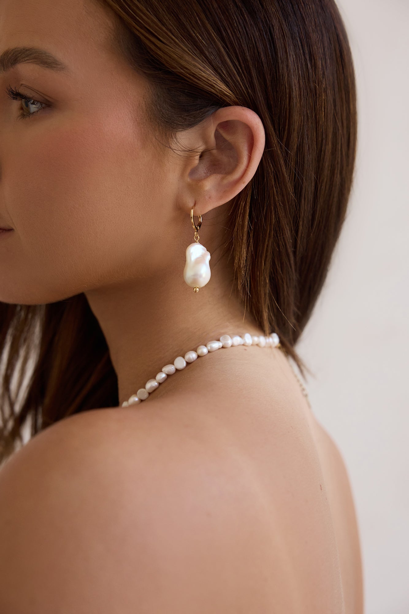 18k Gold Plated Standing Tall Earrings Cream