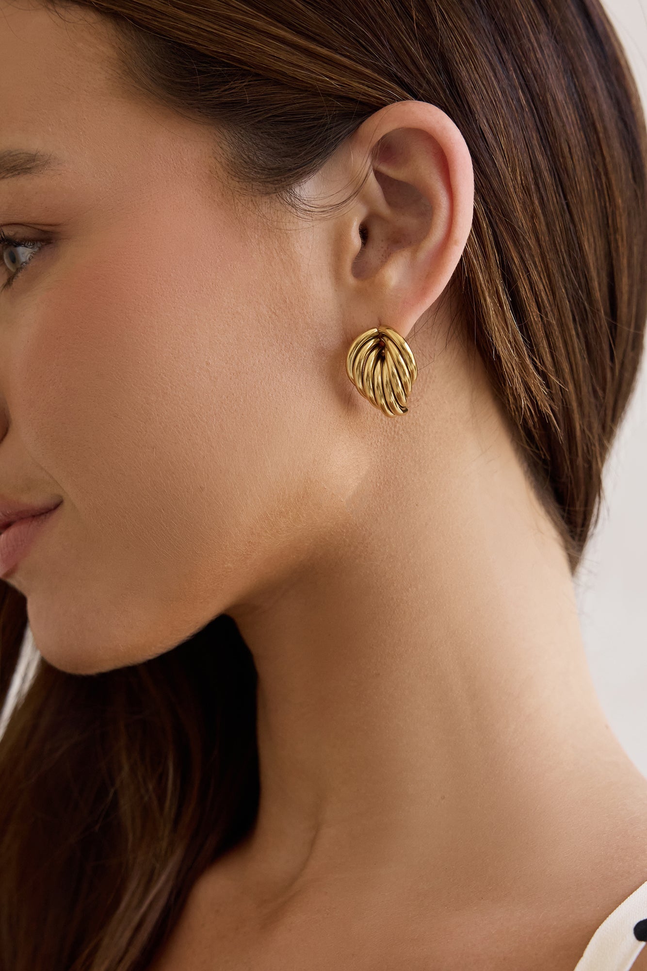 Twists And Turns Earrings Gold