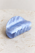 Wave To Earth Hair Claw Blue
