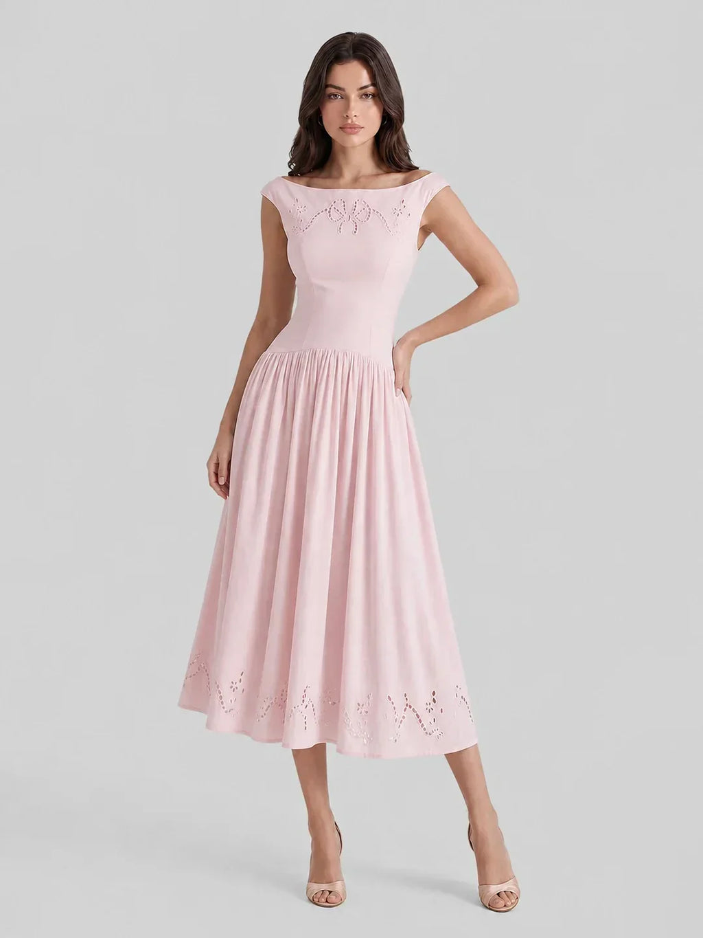 Exquisite Boat Neck Fil-Coupé Maxi Dress