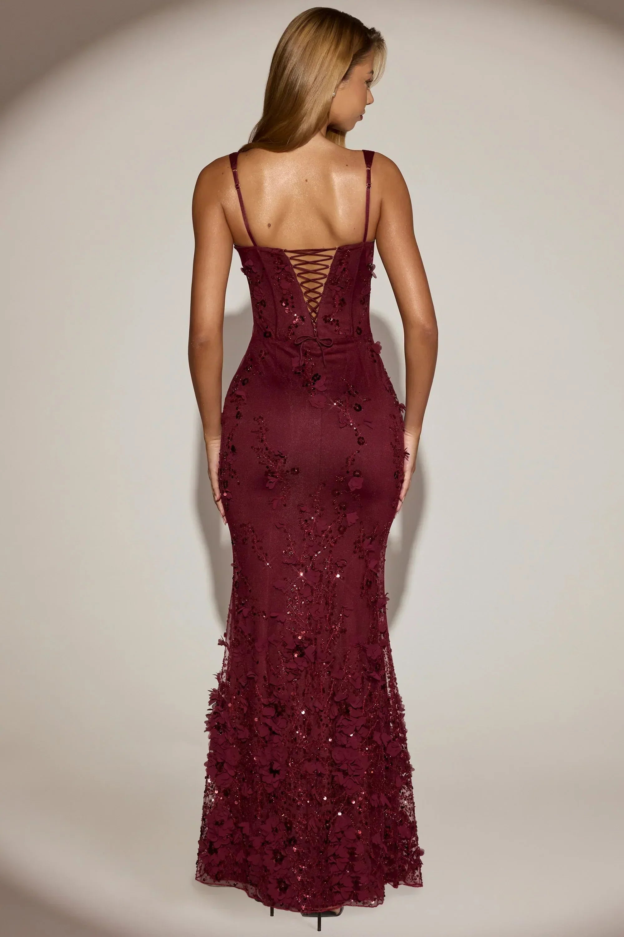 Embellished Appliqué Soft-Scoop Corset Gown In Wine Red