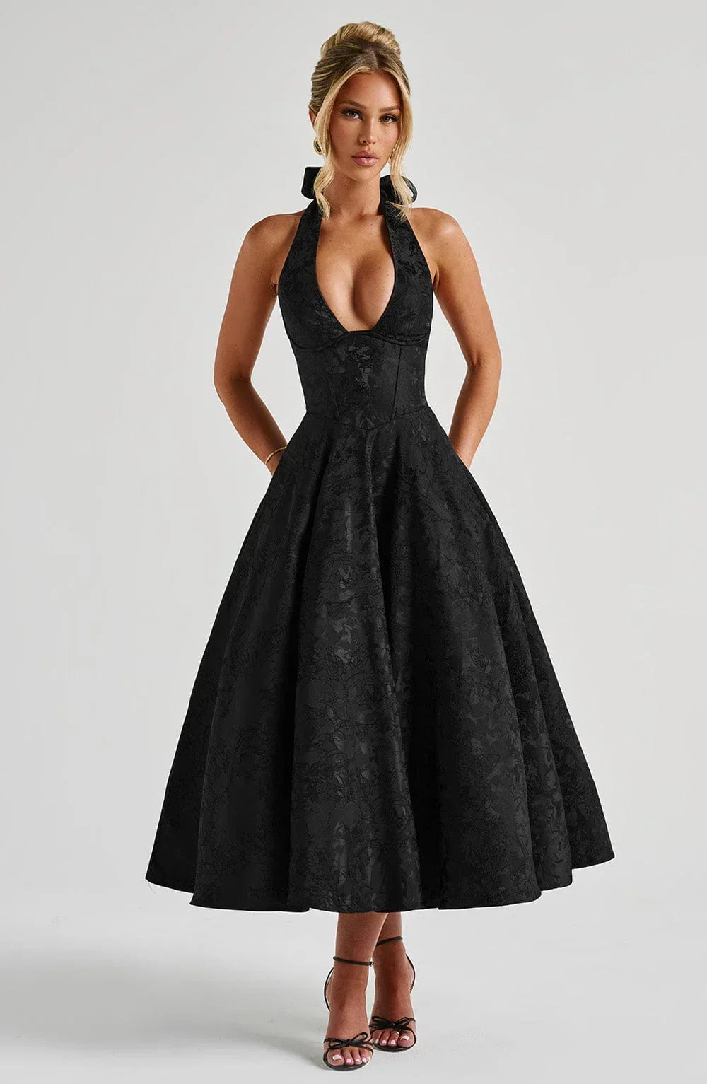 Livette - Silhouette Midi Dress