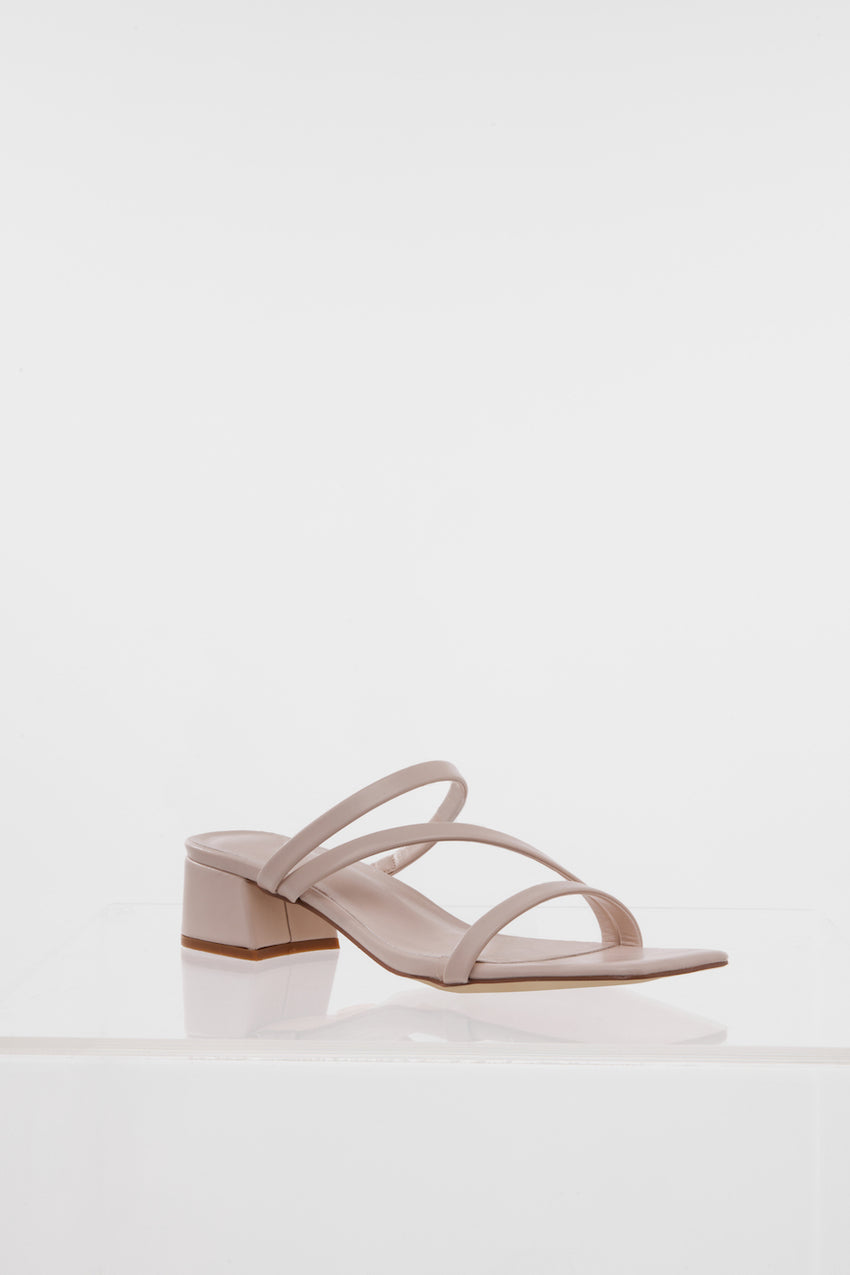 Everyday Chic Heels Nude Nubuck