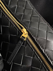 BV Andiamo Tote Bag 42cm Black Patent Cowhide Leather
