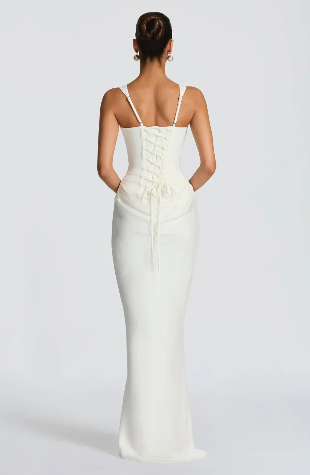 Hourglass Maxi Dress — Sculpted Silhouette, Effortless Style