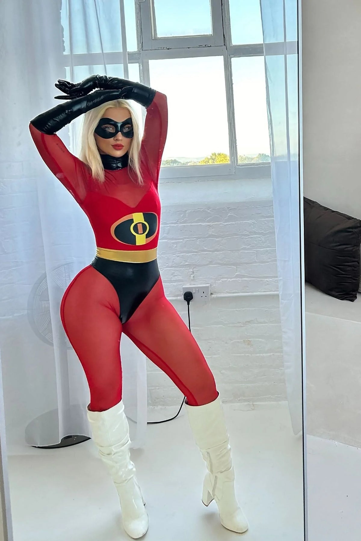 Call Her Cool 3 Piece Costume Set - Red/Black