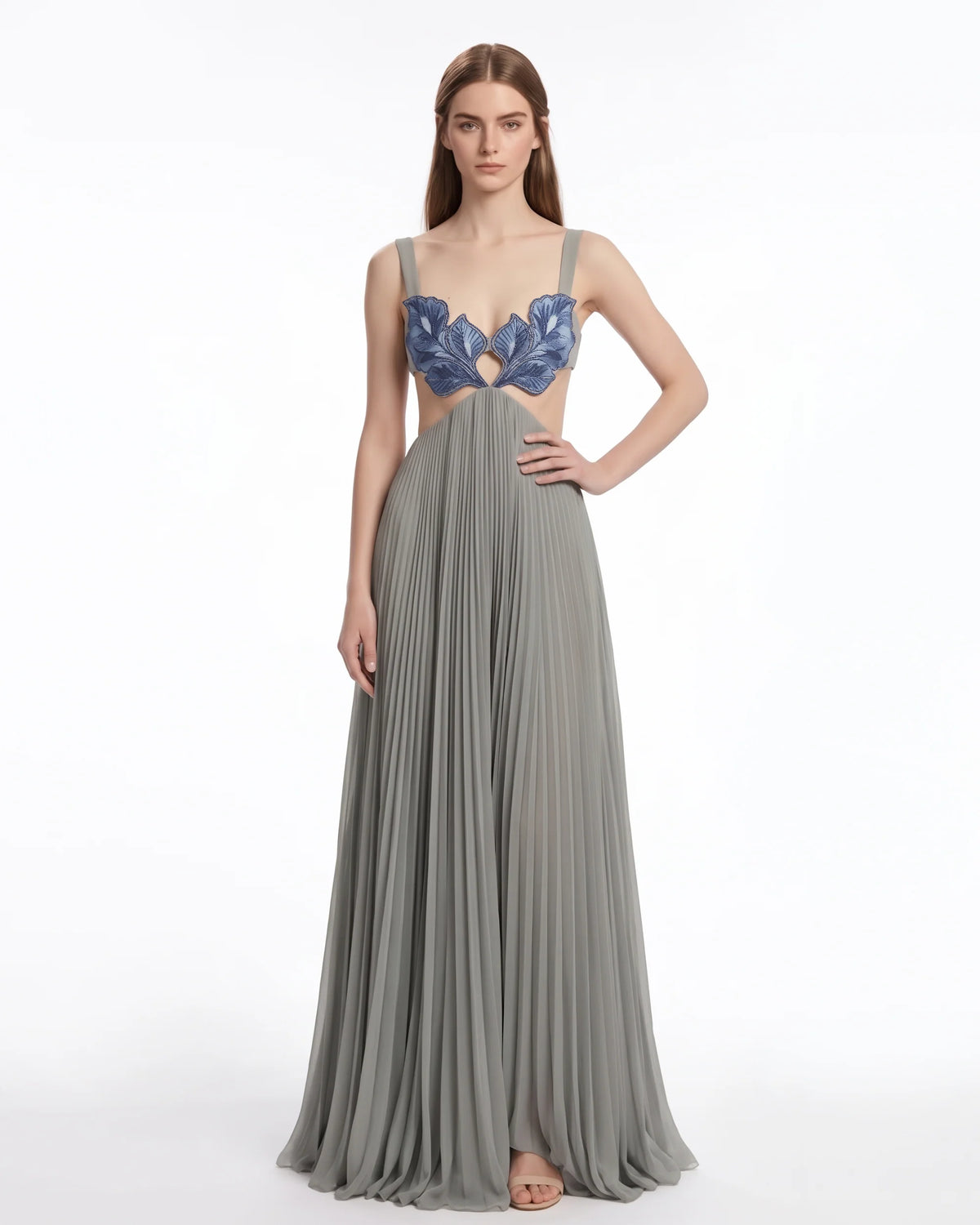 3D Floral Cutout Pleated Maxi Dress - Gray