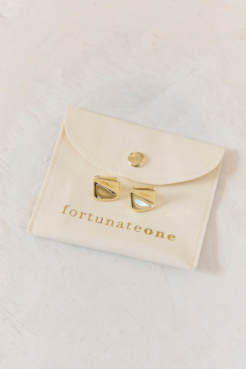 Saskia Earrings Gold