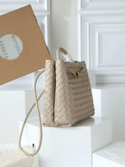 Bottega Veneta 2026 Andiamo Bag 32cm Beige Lambskin