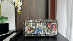 medium lady 24 black pink flower embroidery