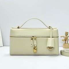 LP Extra Pouch L23 Milkshake White Smooth Calfskin 282123