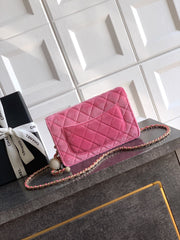 CC 26C Flap Bag 20 Pink Velvet