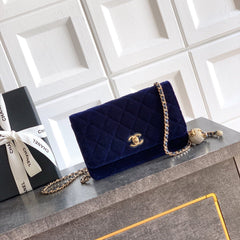 CC 26C Flap Bag 20 Navy Blue Velvet