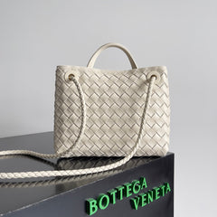 BV Small Andiamo 25 In Cream Lambskin Ghw 249677